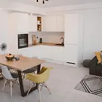 Bova Ciovo Apartment